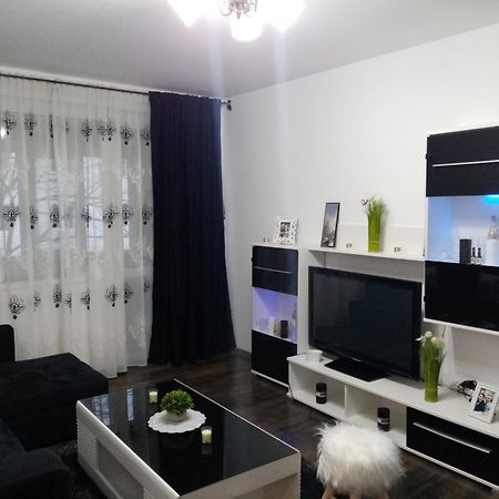 Apartament R&A Leilighet Orşova Eksteriør bilde