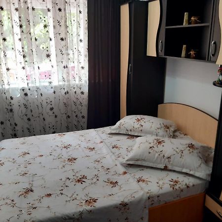 Apartament R&A Leilighet Orşova Eksteriør bilde